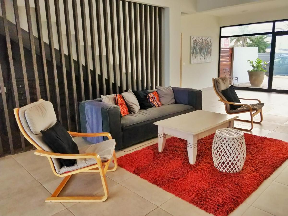 E14, Forest View Apartments, Deposit Required To Confirm Booking コロリ エクステリア 写真