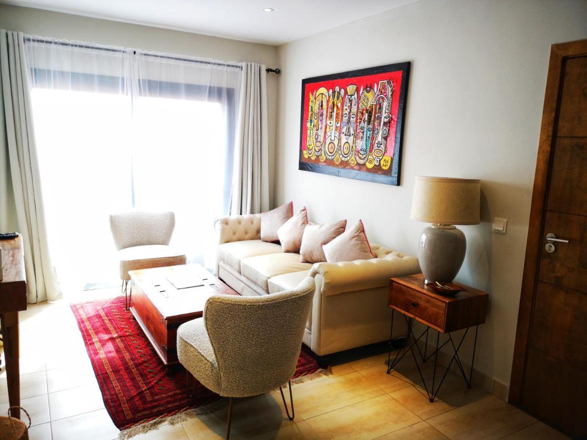 E14, Forest View Apartments, Deposit Required To Confirm Booking コロリ エクステリア 写真