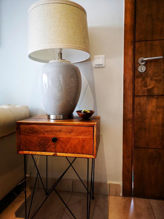 E14, Forest View Apartments, Deposit Required To Confirm Booking コロリ エクステリア 写真